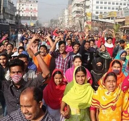 পোশাকশ্রমিকদের ওপর নিপীড়নের নিন্দা জানিয়েছে সিসিসি