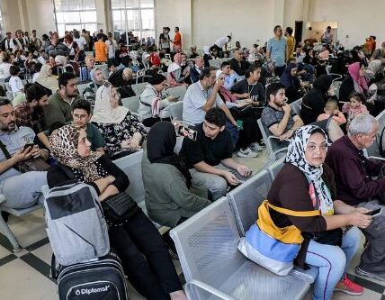 76 wounded, 335 with foreign passports enter Egypt from Gaza: official